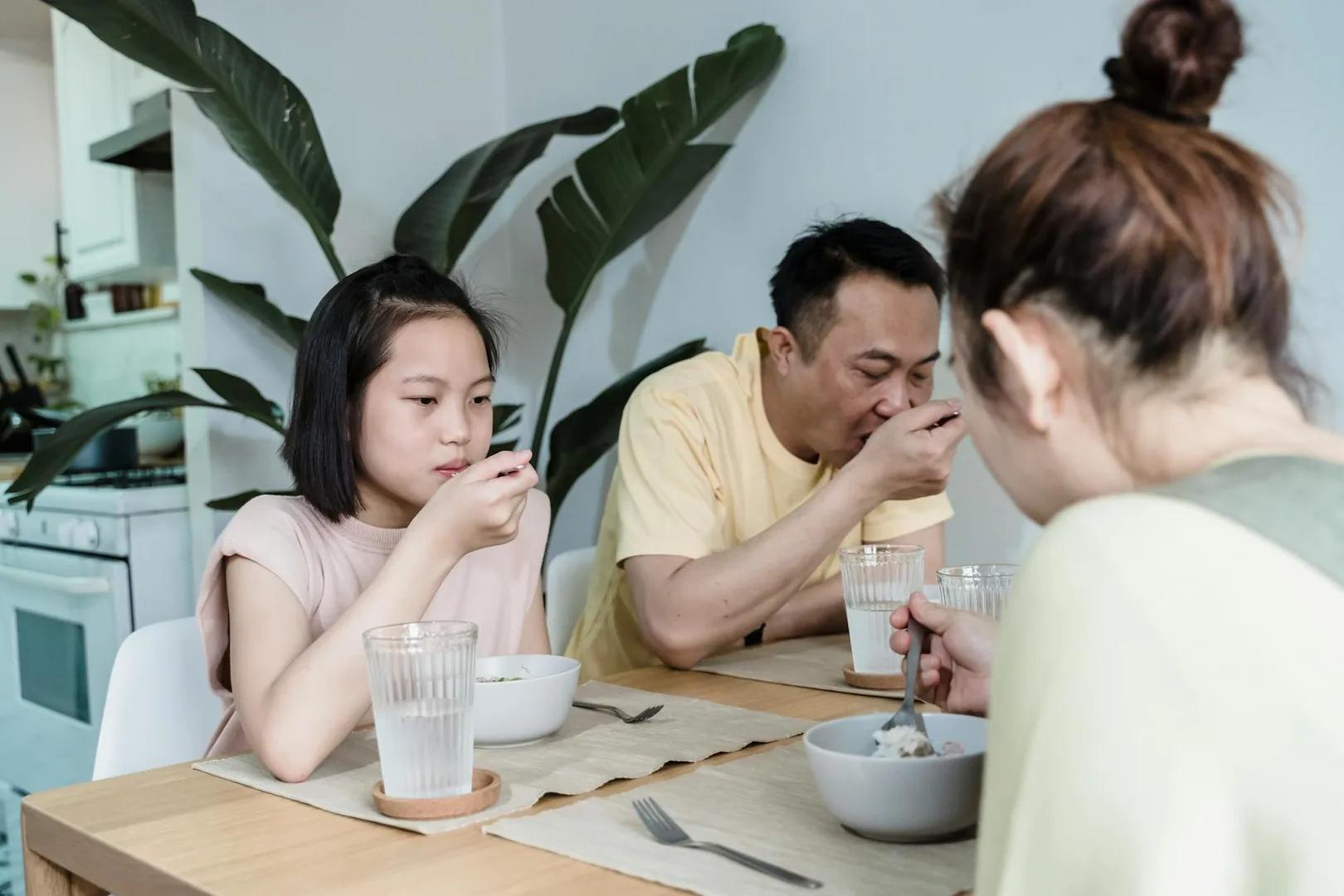 Alimentation consciente : manger en pleine conscience pour sortir du pilote automatique