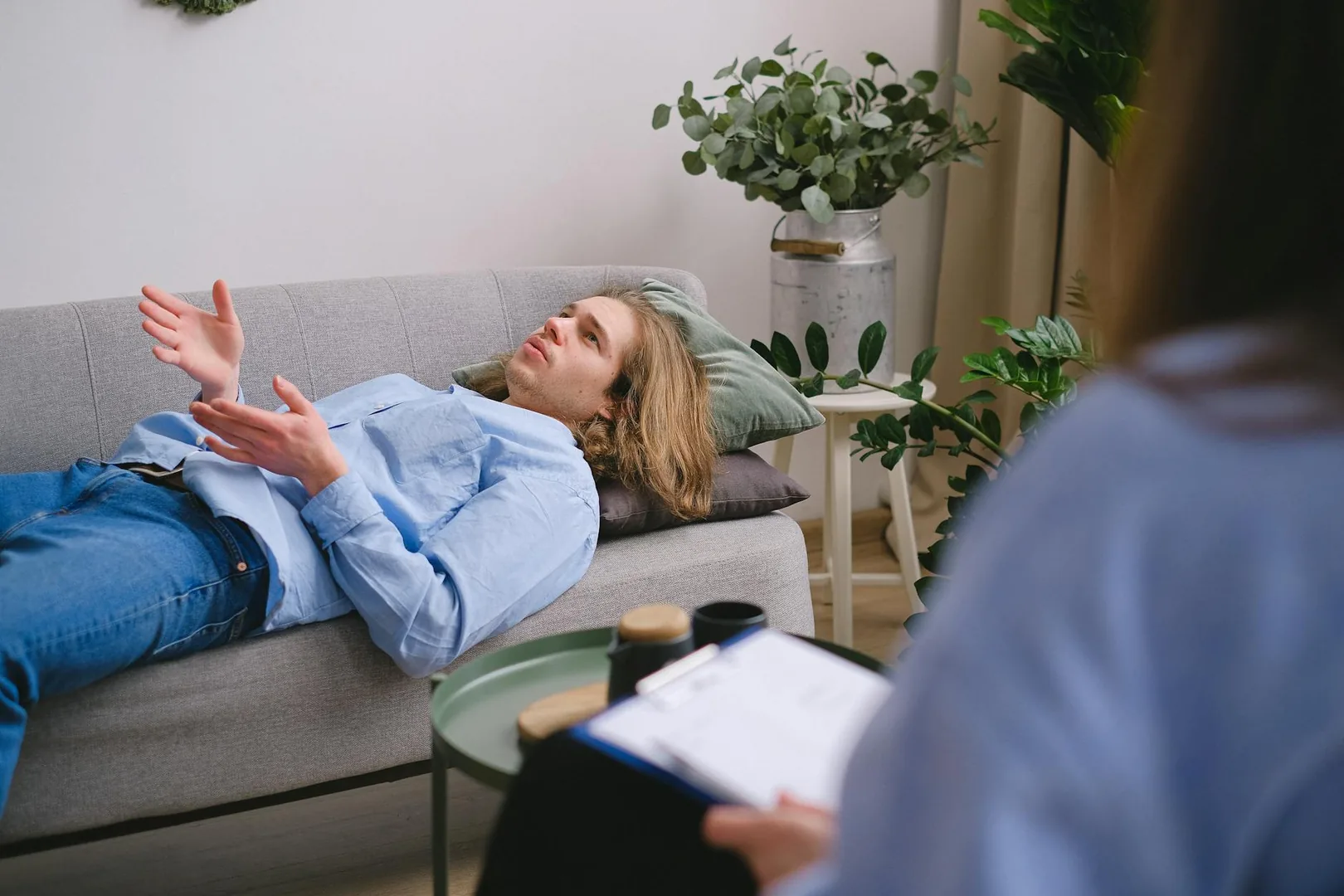 Anxiété sociale : comprendre le mécanisme et les solutions qui fonctionnent vraiment