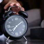 Bols tibétains et sonothérapie : bienfaits, séances et pratique Chronotype : êtes-vous un lève-tôt, un couche-tard ou un entre-deux ?