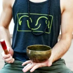 Méditation par le mantra : technique, effets et comment choisir son mantra