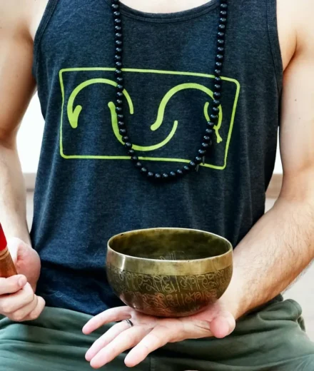 Méditation par le mantra : technique, effets et comment choisir son mantra