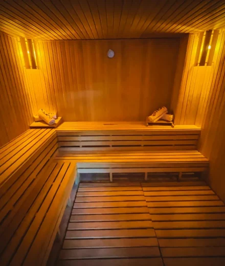 Sauna et bien-être mental : les effets documentés sur le stress et la dépression Sauna et bien-être mental : les effets documentés sur le stress et la dépression