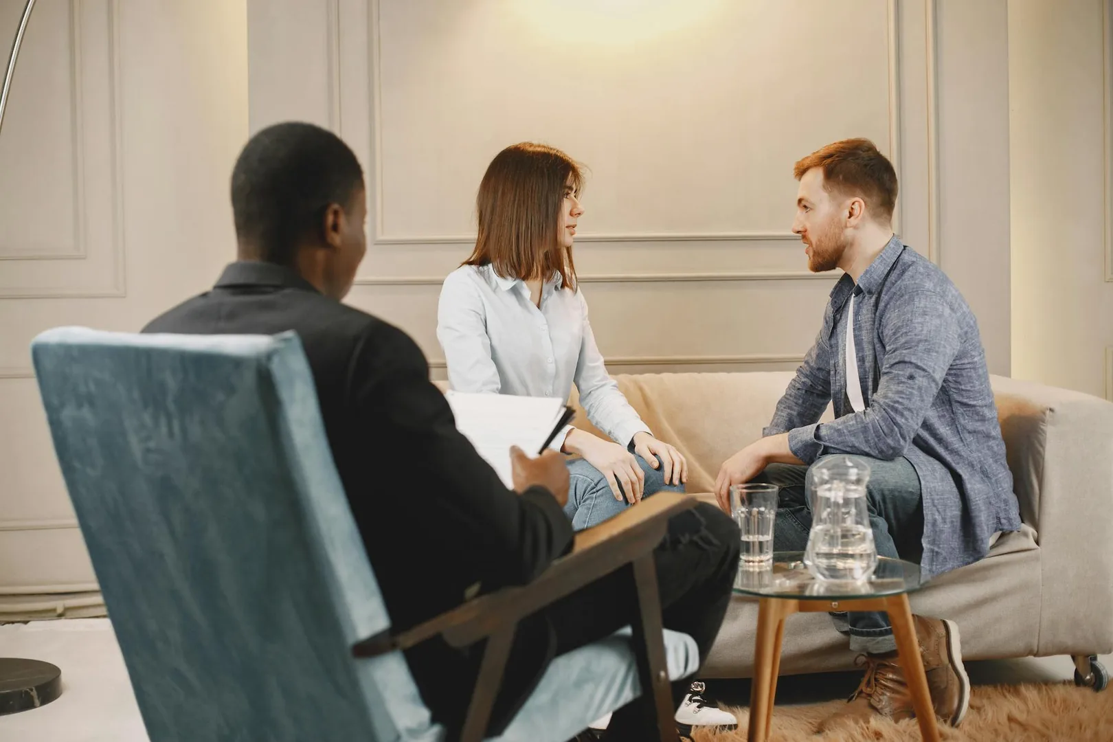 Styles d'attachement : leur impact sur les relations et le stress