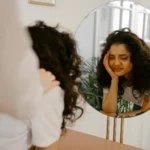 Syndrome de l'imposteur : comprendre et dépasser la peur d'être démasqué